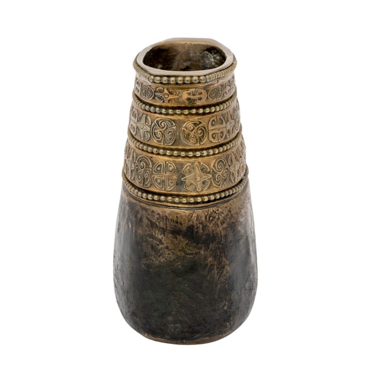 Oval bronze vase with Etruscan ornaments Gustav Gurschner ca. 1907 bronze marked