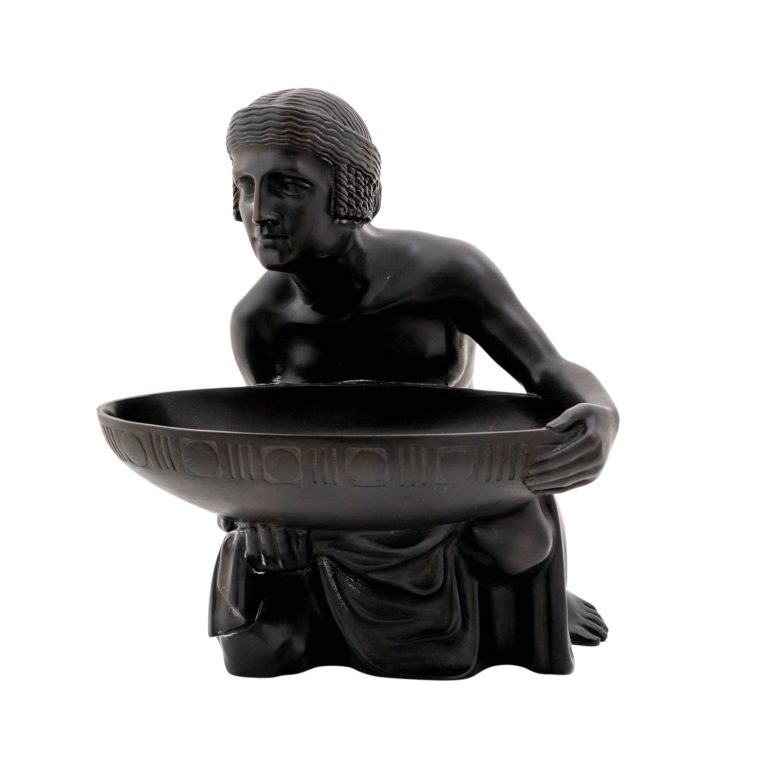 Large bowl-carrying woman Gustav Gurschner K.K. Kunst-Erzgiesserei Wien ca. 1906 bronze