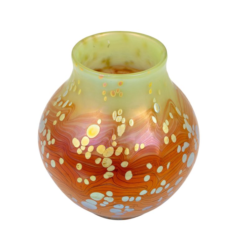 Vase Johann Loetz Witwe Dekor Cytisus Maigrün um 1902