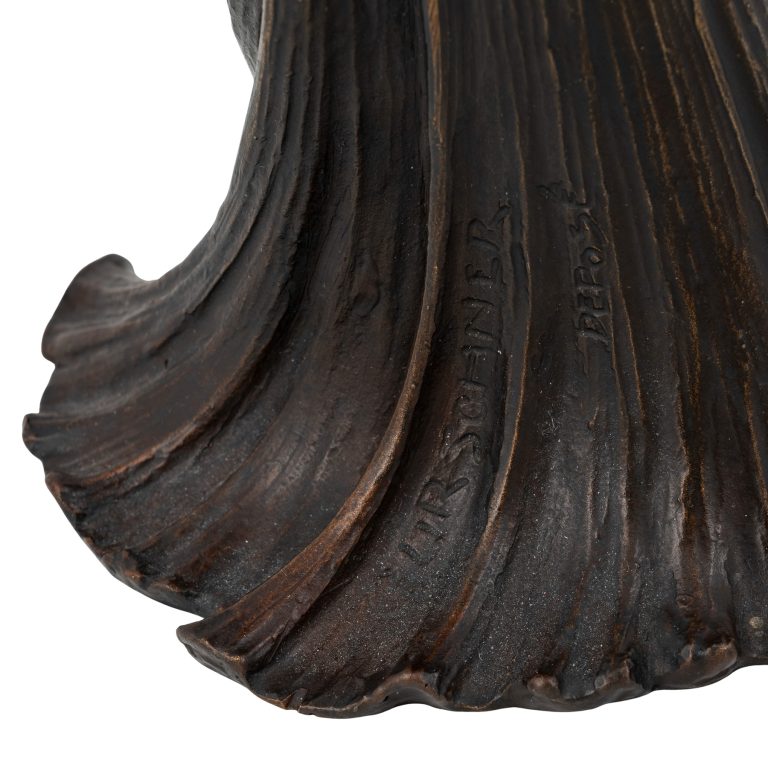 Figural candle holder "Leuchterweibchen" Gustav Gurschner ca. 1900 bronze signed