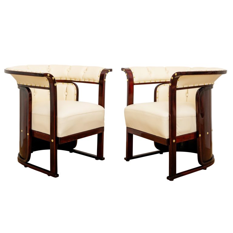 Pair of armchairs "Buenos Aires" Josef Hoffmann J. & J. Kohn Wien mod. no. 675 ca. 1910 beechwood