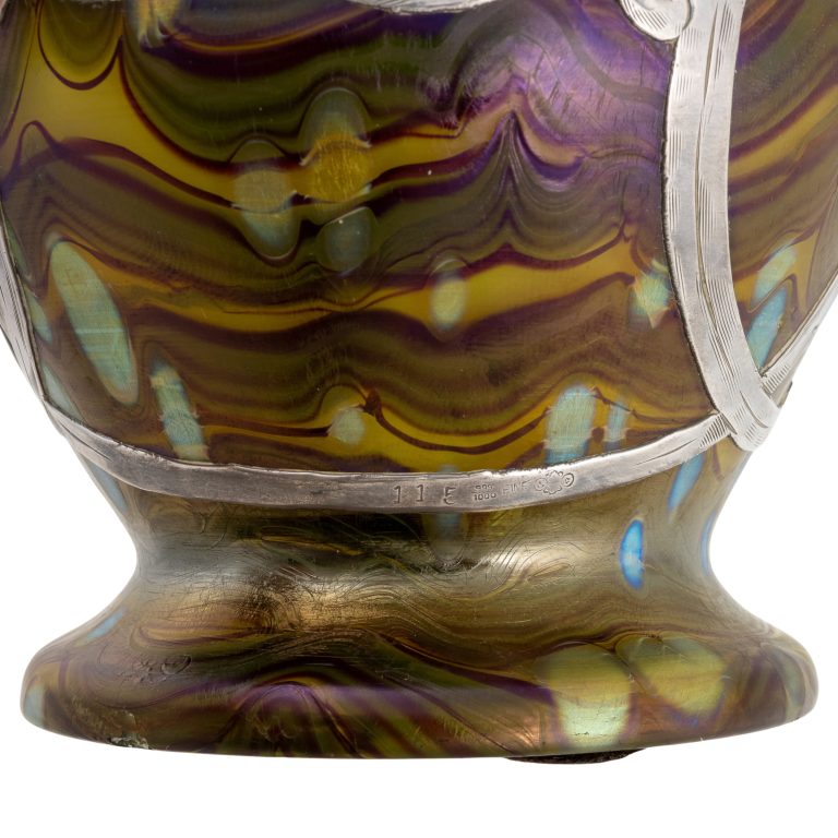 Vase mit Silbermontierung Johann Loetz Witwe Dekor Cytisus Metallgelb um 1902 markiert