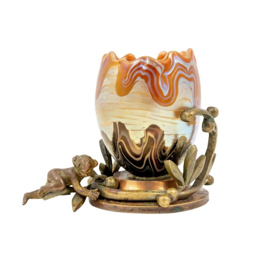 Small egg-shaped vase with copper and brass mounting  Franz Hofstötter Johann Loetz Witwe for E. Bakalowits Söhne decor Phenomen Genre 358 ca. 1900 glass bronze gilt copper